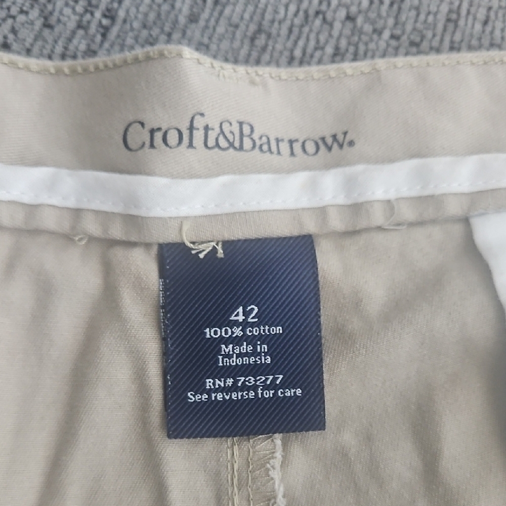 Croft & Barrow Comfy Khaki Preppy Classic Beige Outdoor Pockets Cargo Shorts 42